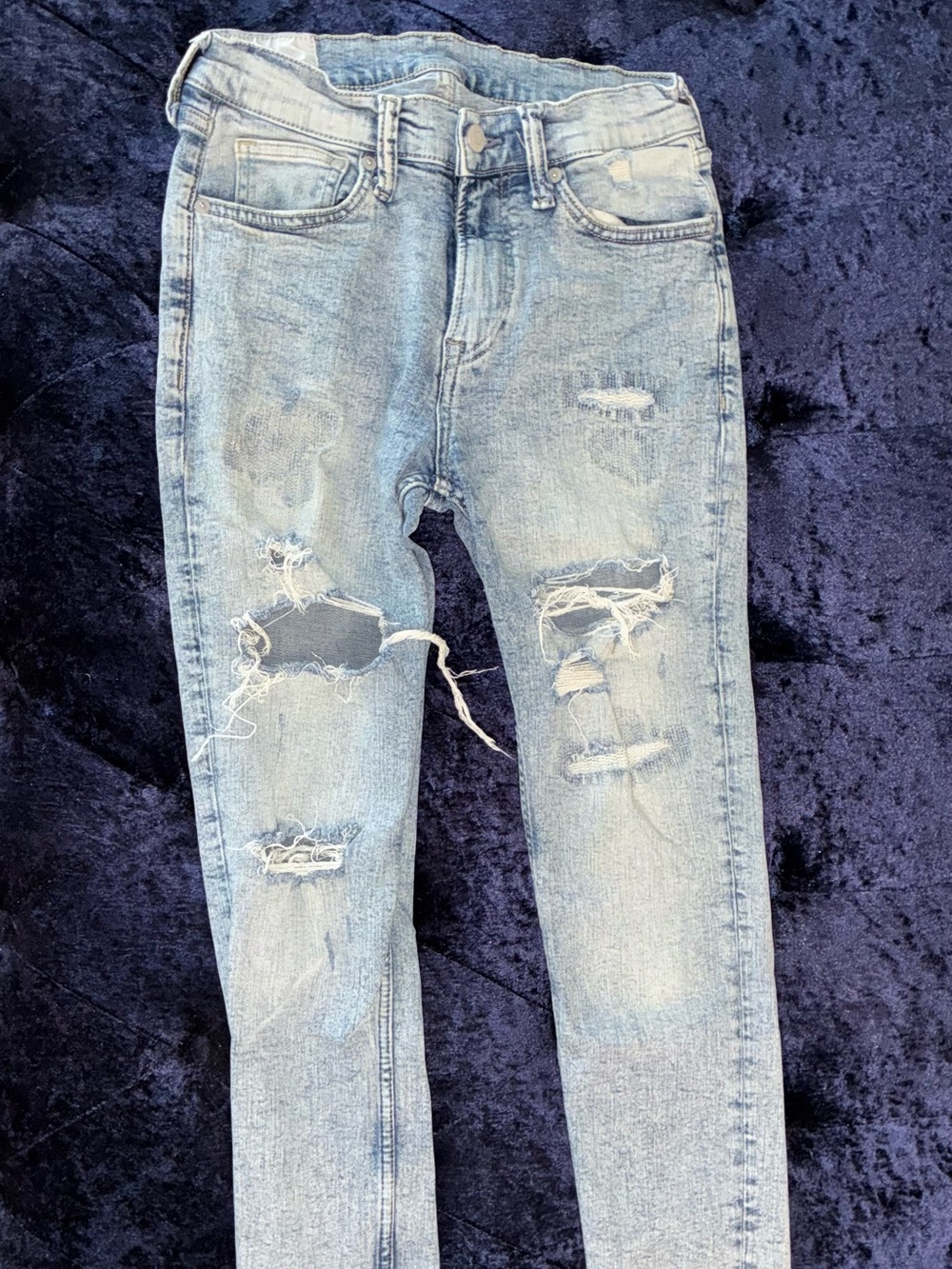 H&M